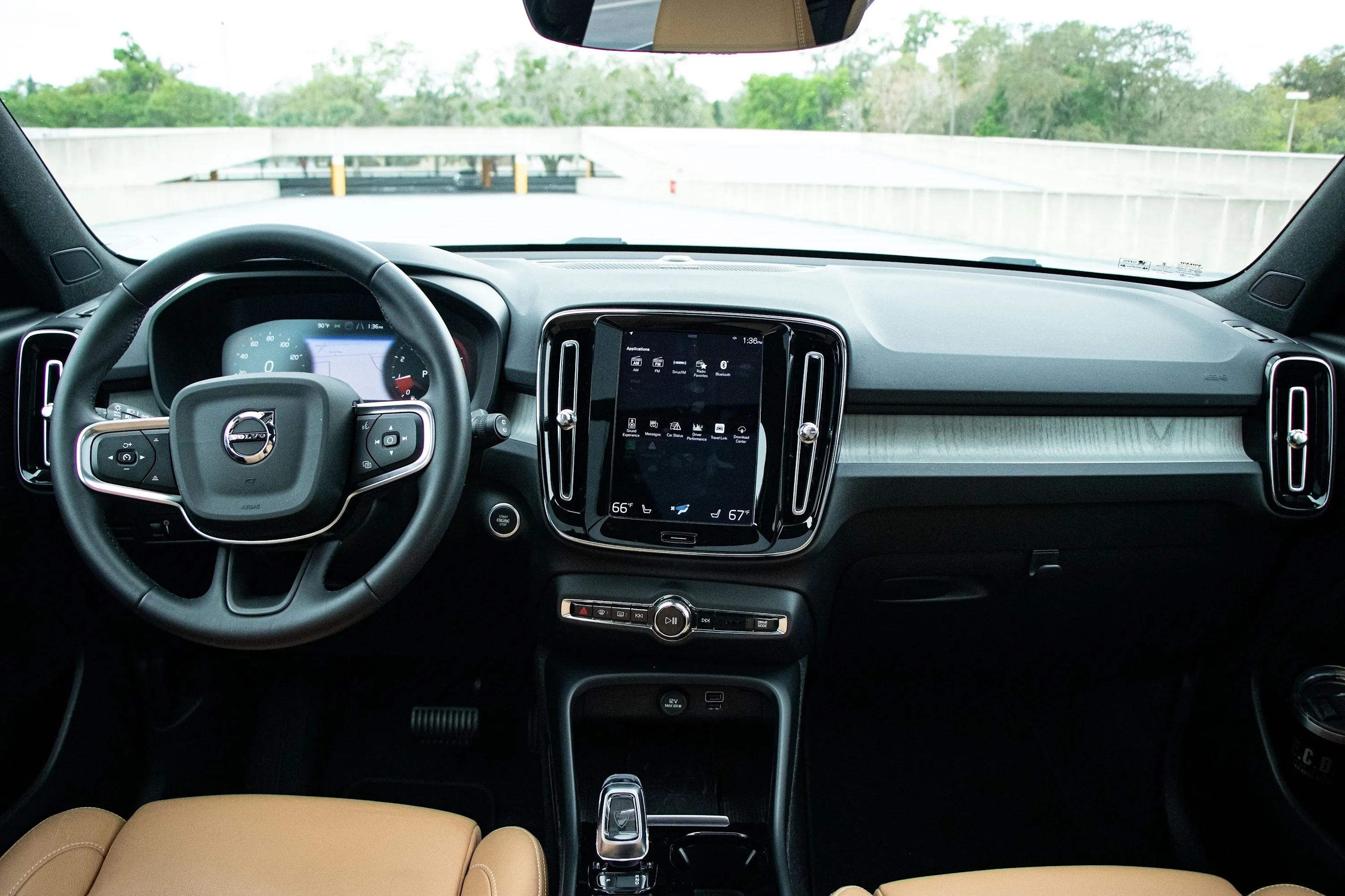 Volvo XC40 cargo area