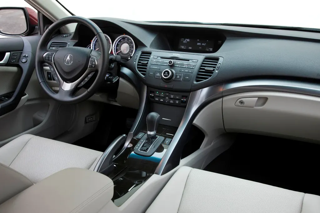 Acura TSX Wagon cargo area