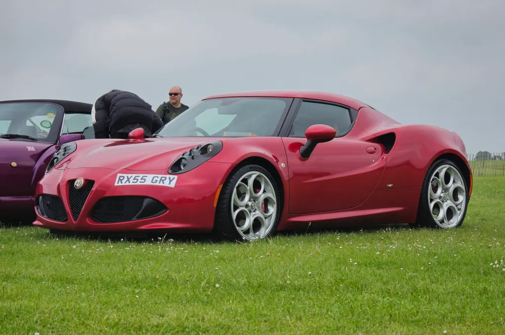 Alfa Romeo 4C