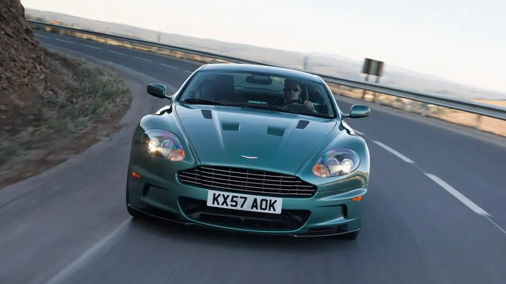 Aston Martin DBS Coupe