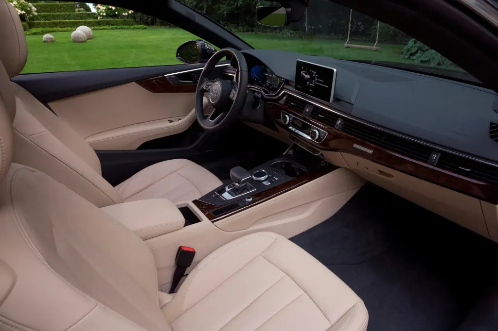 Audi A5 cargo area