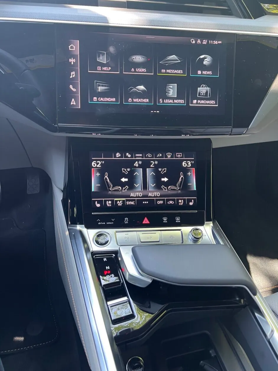 Audi Q8 Sportback cargo area