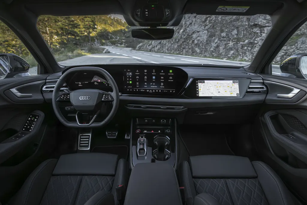 Audi S5 cargo area