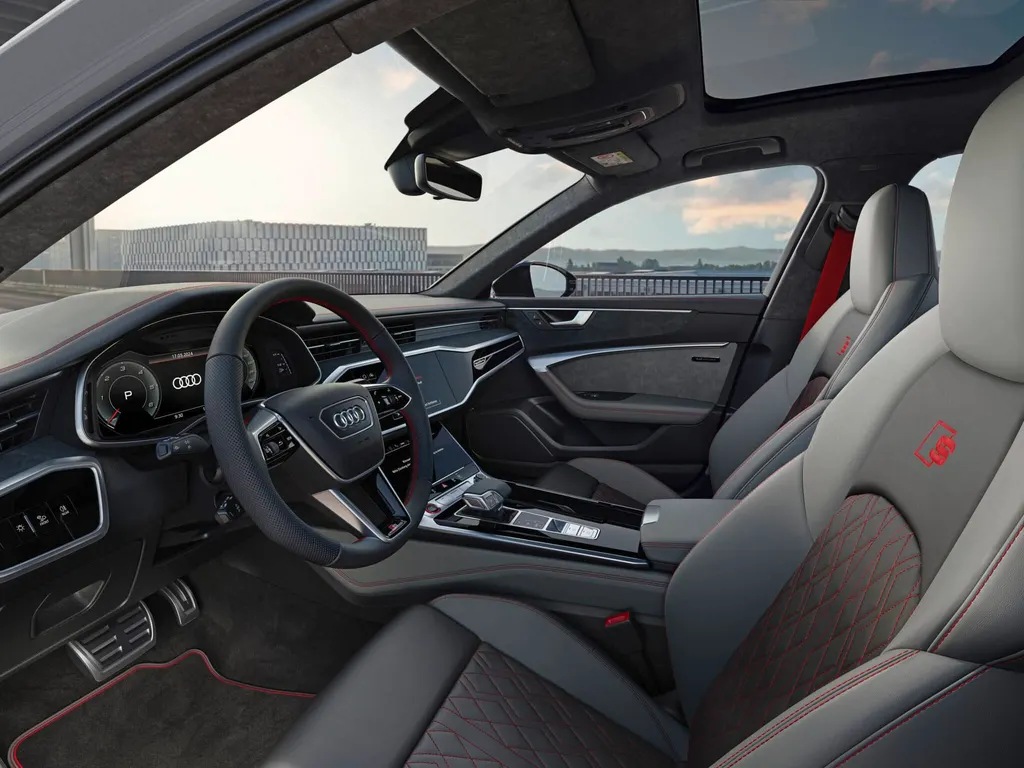 Audi S7 cargo area