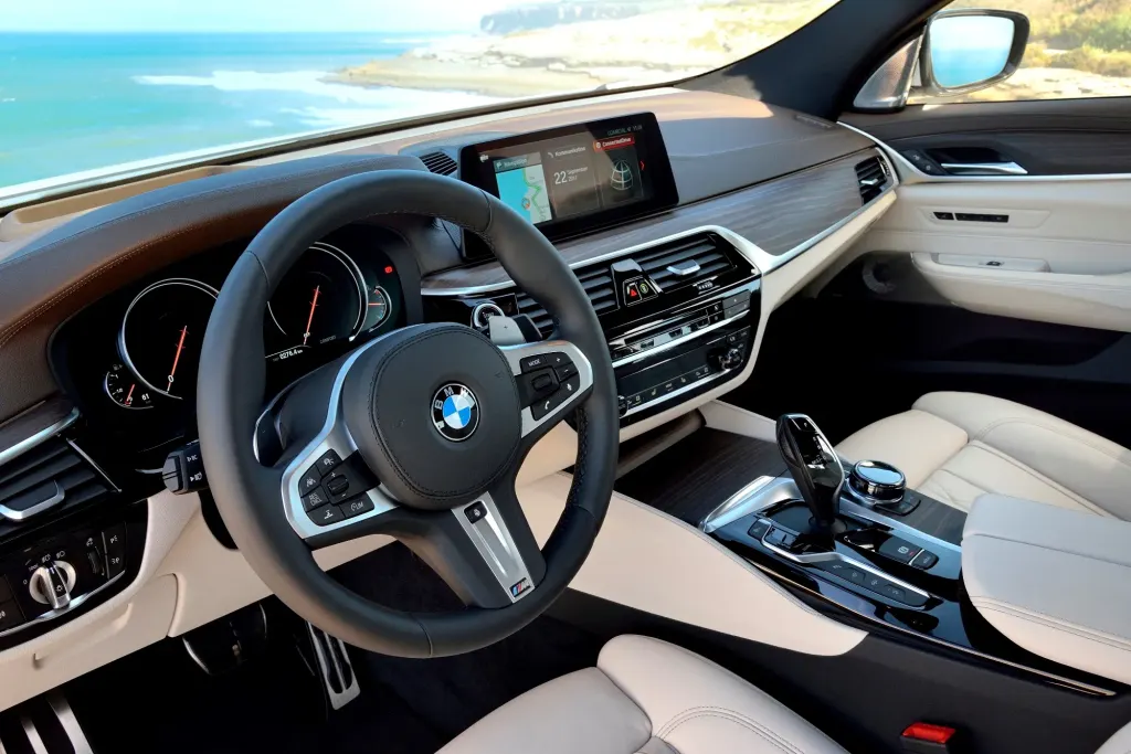 BMW 6 Series Gran Turismo cargo area
