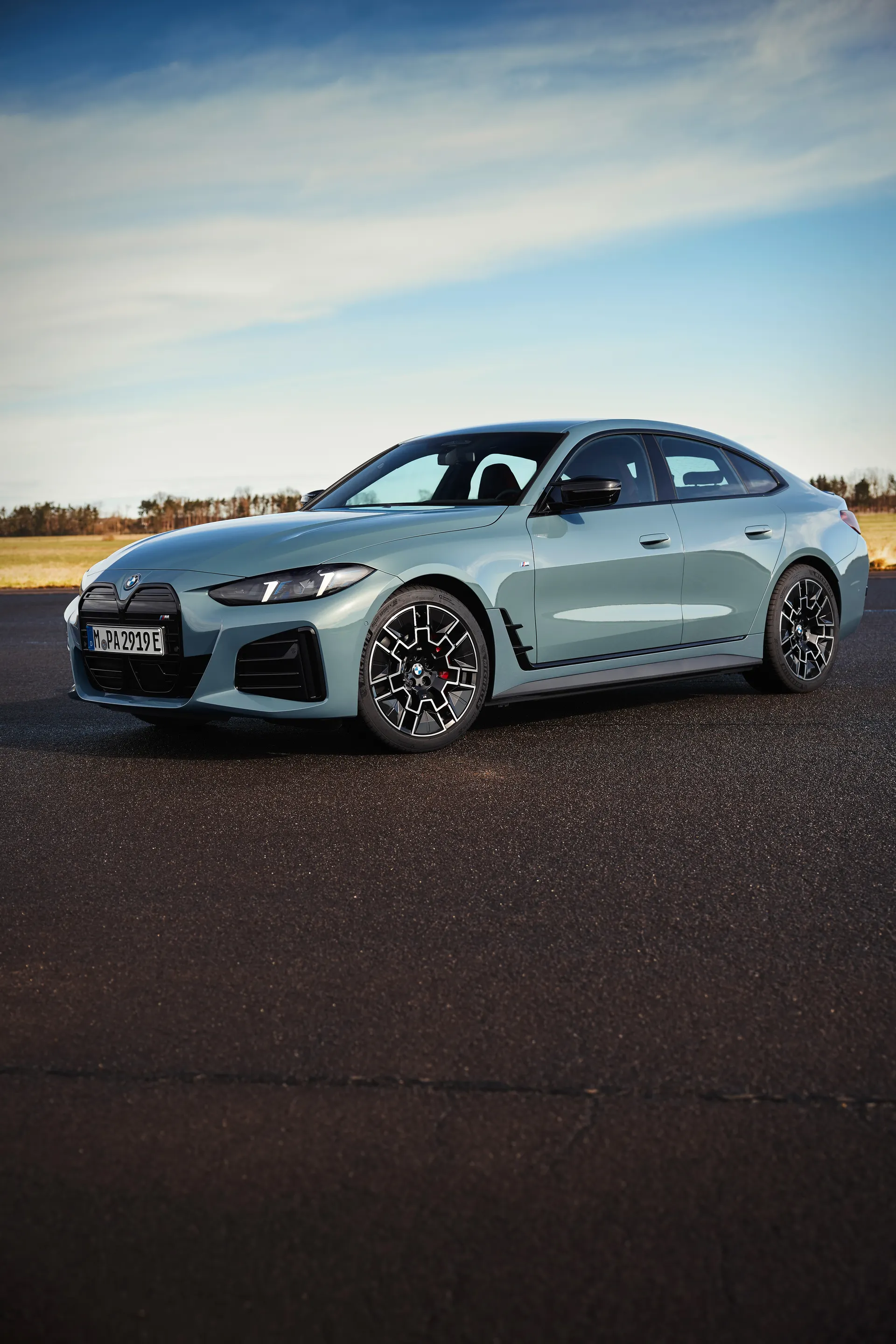 BMW i4 eDrive35 Gran Coupe (19 inch Wheels) (2025–present)