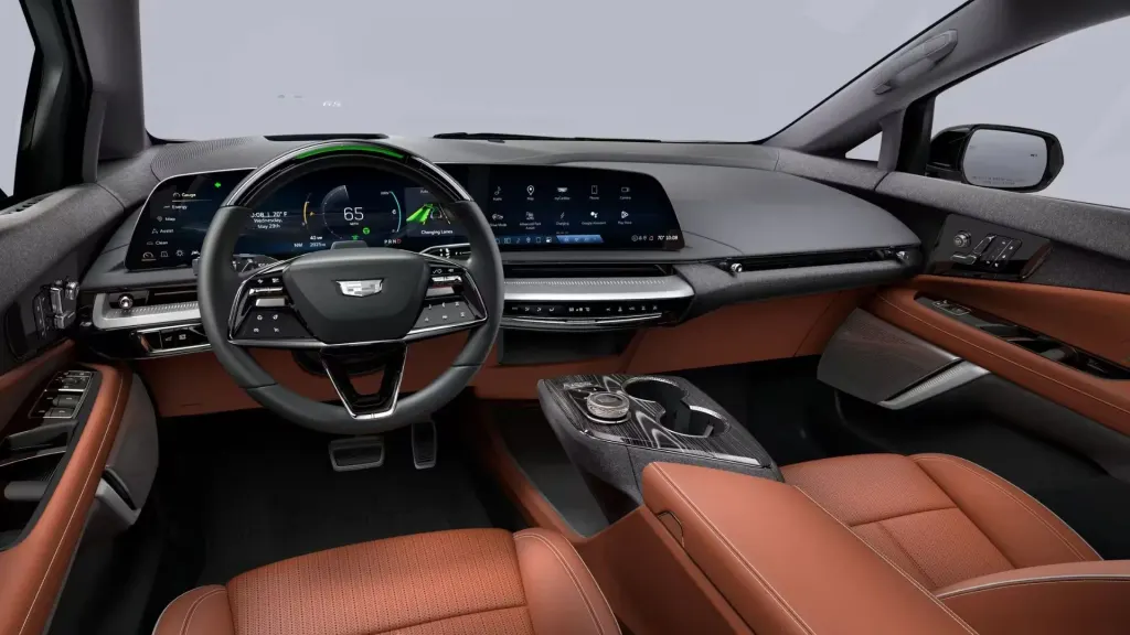 Cadillac OPTIQ (11 kW Charger) cargo area
