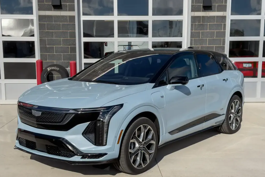 Cadillac OPTIQ