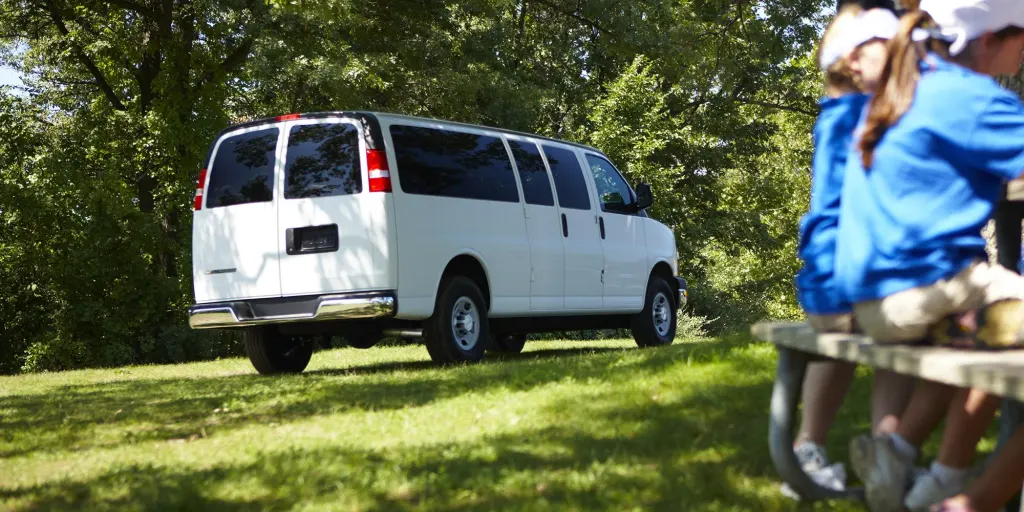 Chevrolet Express 1500 Passenger