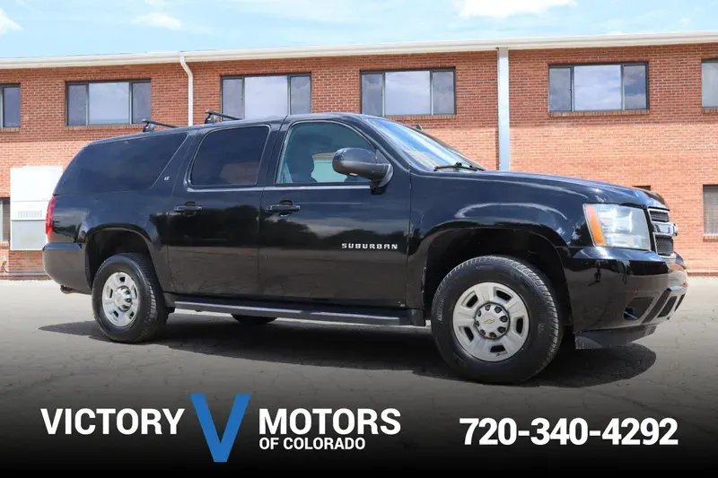 Chevrolet Suburban 2500