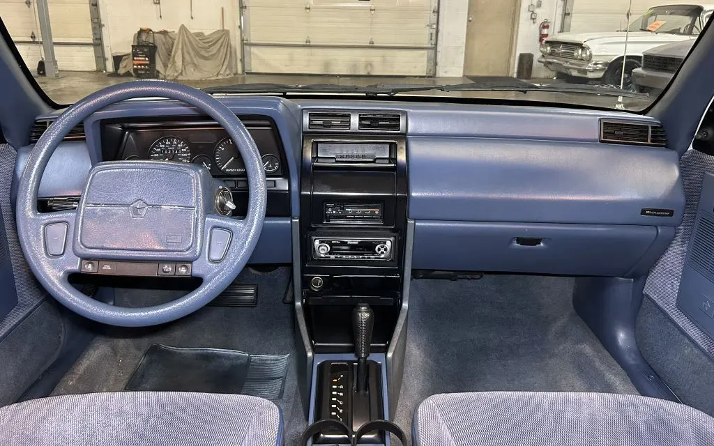 Dodge Shadow Convertible cargo area