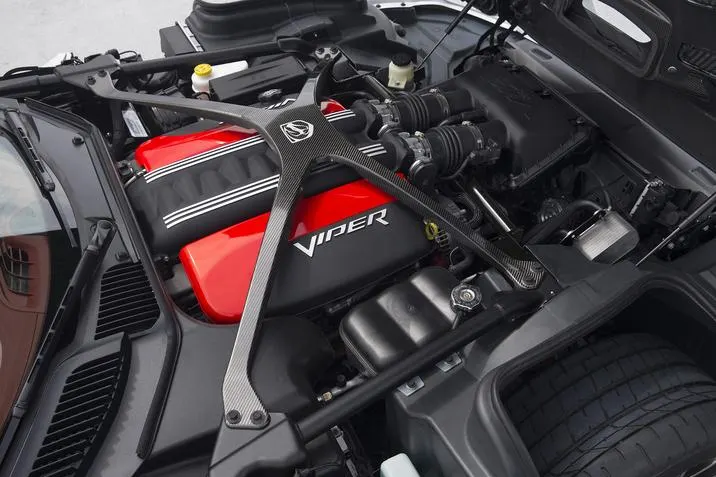 Dodge Viper cargo area