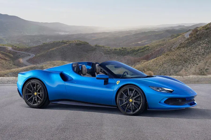 Ferrari 296 Spider