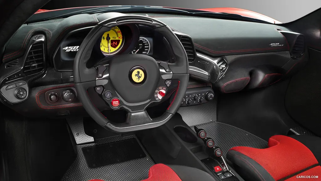 Ferrari 458 Speciale cargo area