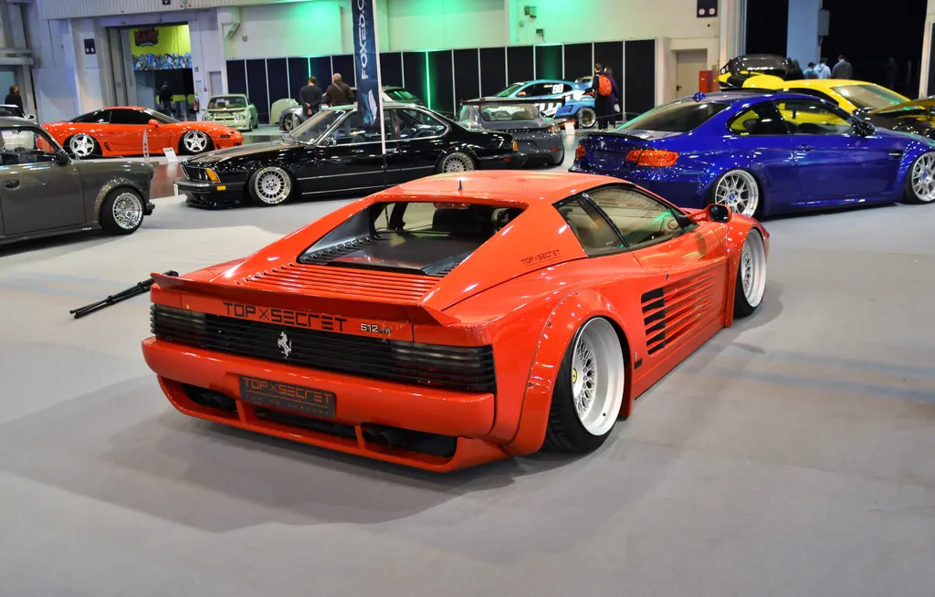 Ferrari 512