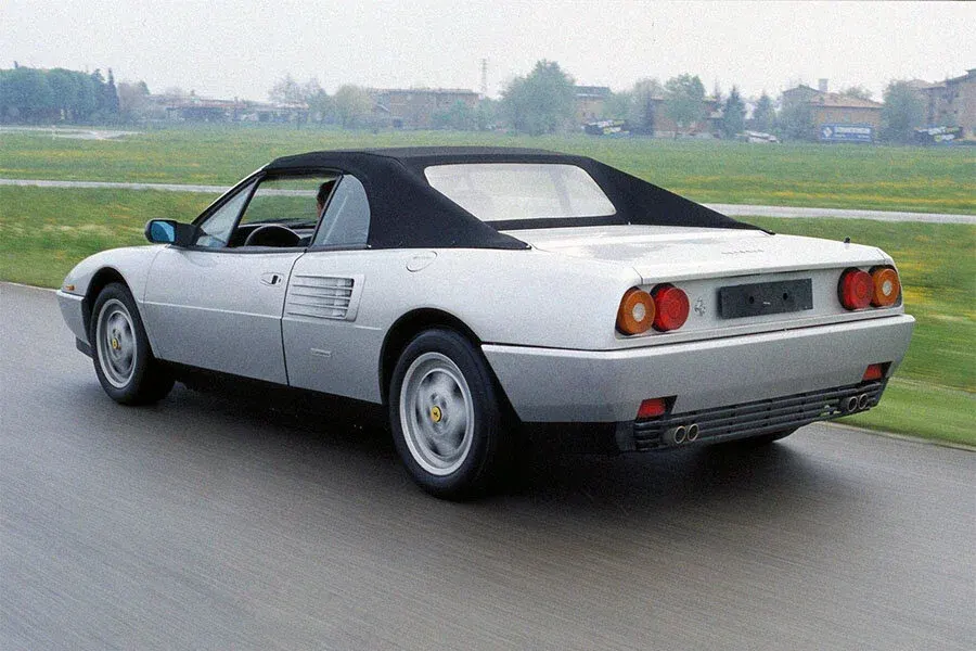 Ferrari Mondial