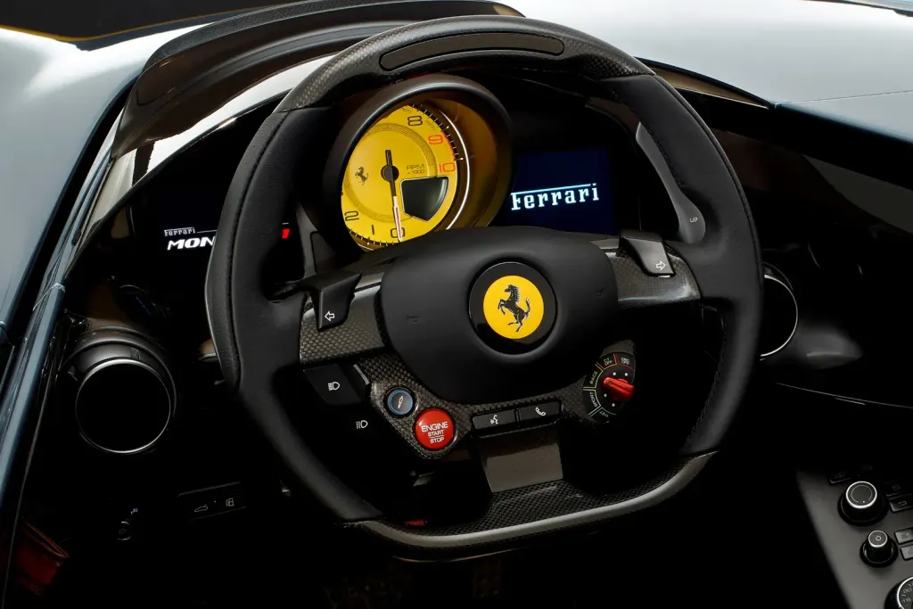 Ferrari Monza SP1 cargo area