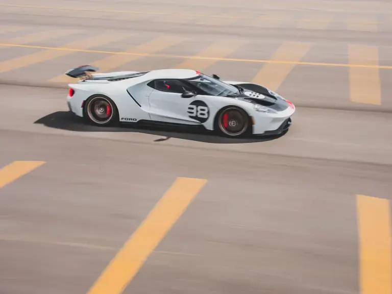 Ford GT