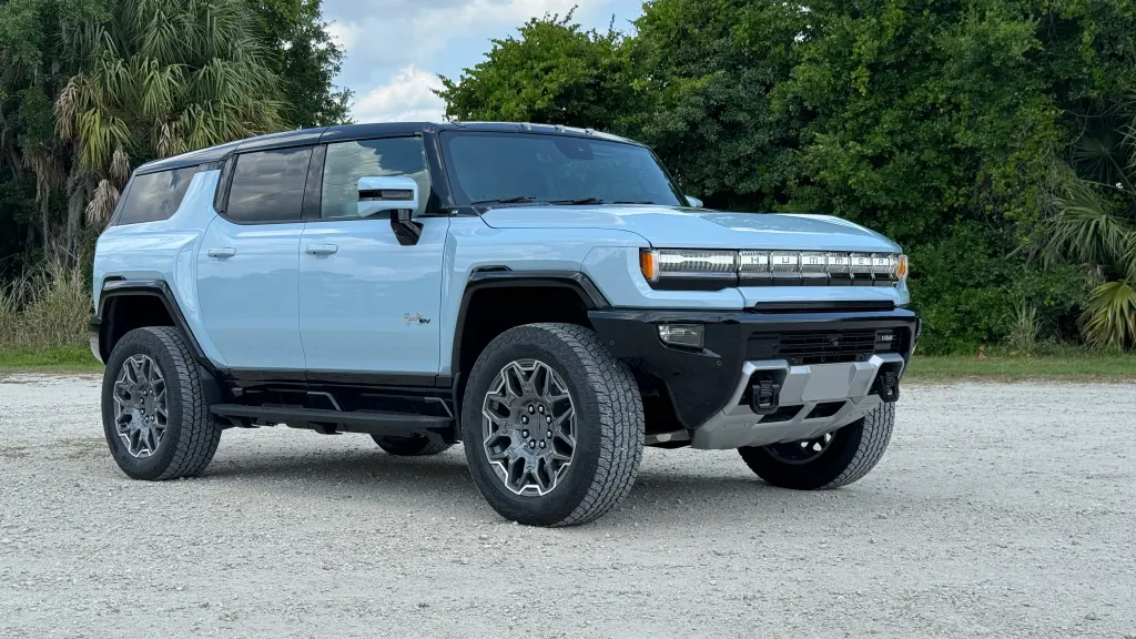 GMC Hummer EV SUV
