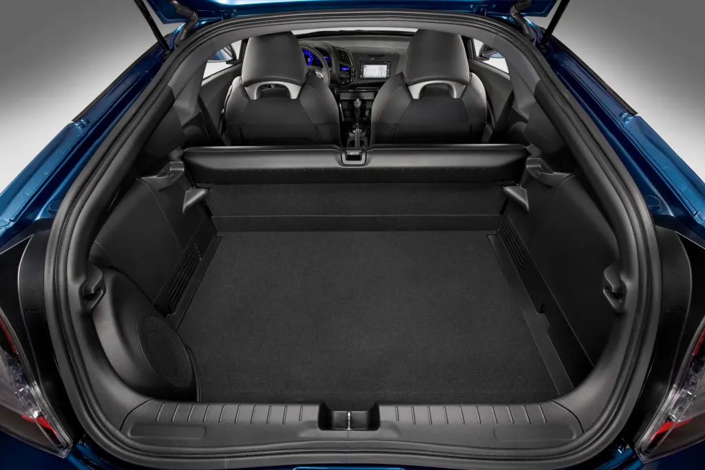 Honda CR-Z cargo area
