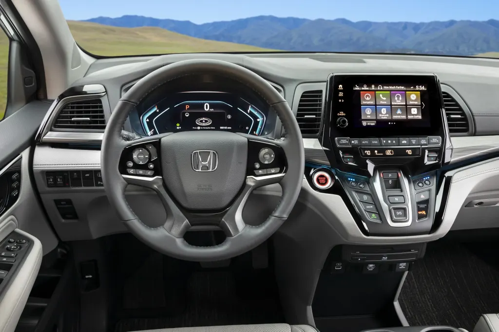 Honda Odyssey cargo area