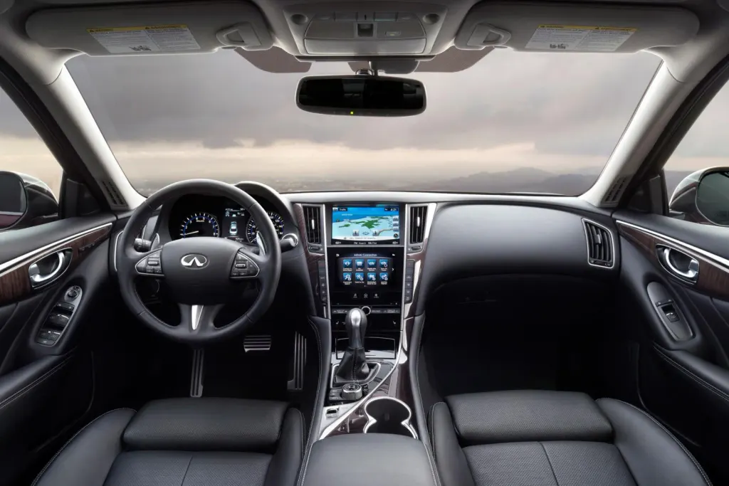 Infiniti Q50S cargo area