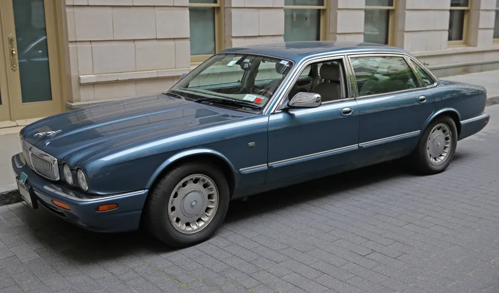 Jaguar Vanden Plas