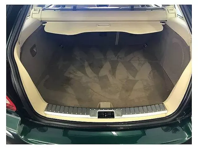 Jaguar X-Type Sport Brake cargo area
