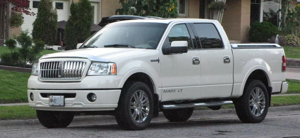 Lincoln Mark LT