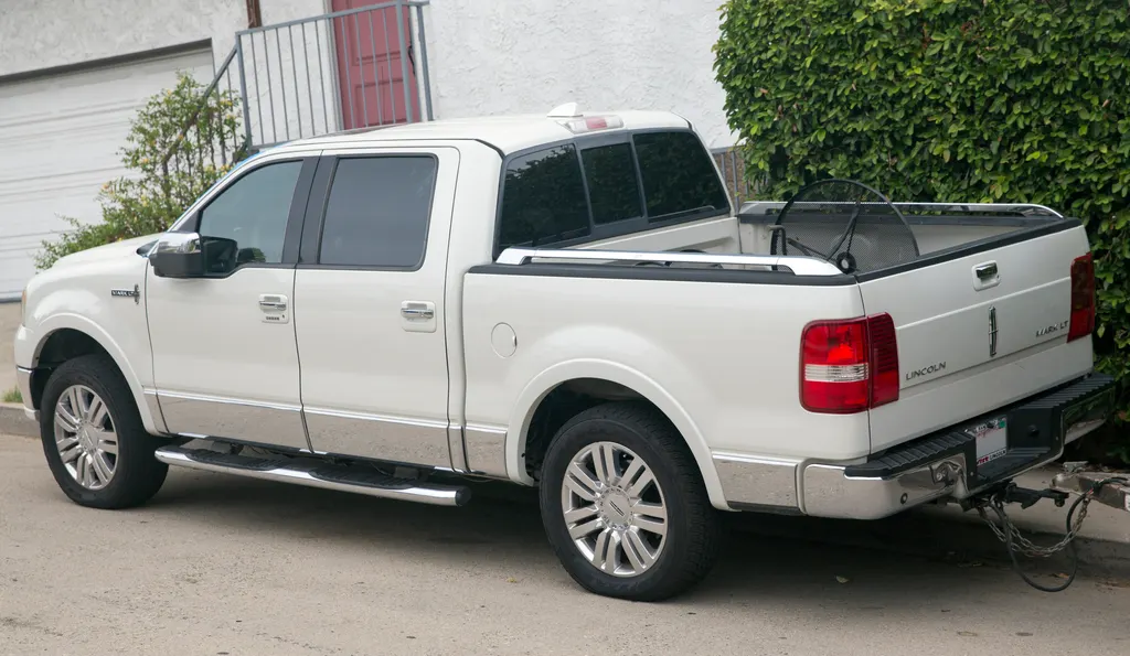Lincoln Mark LT