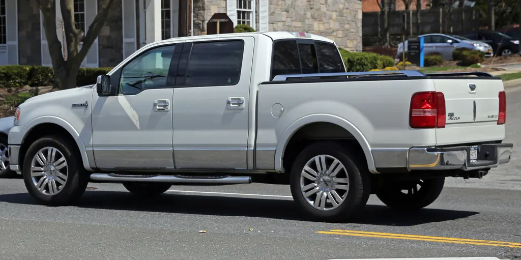 Lincoln Mark LT