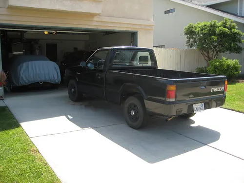 Mazda B2200