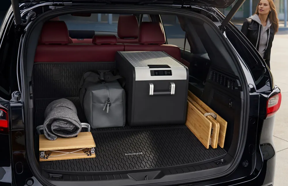 Mazda CX-70 cargo area