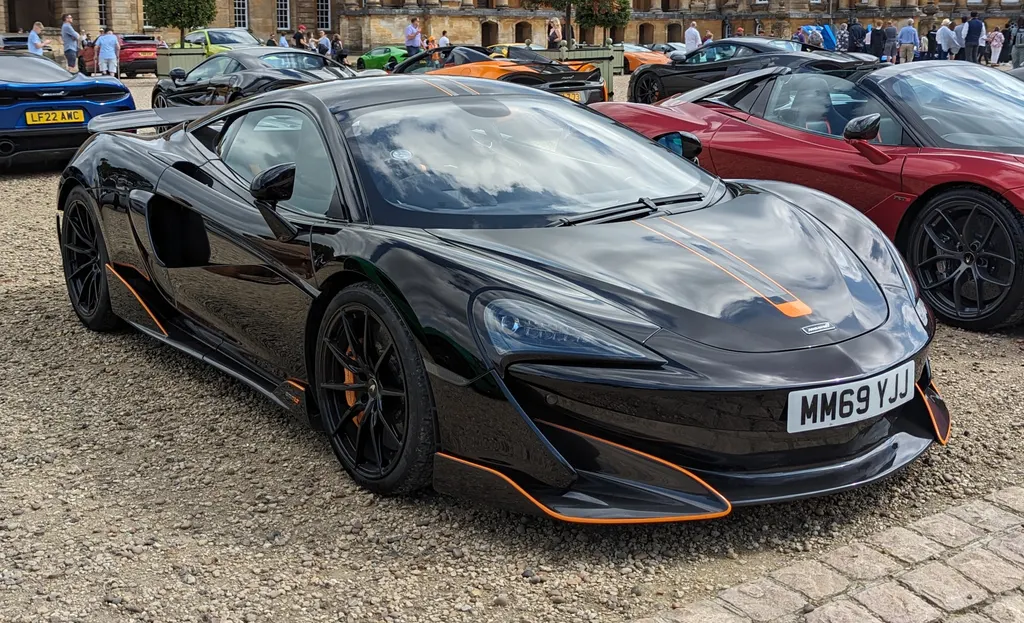 McLaren Automotive 600LT Coupe