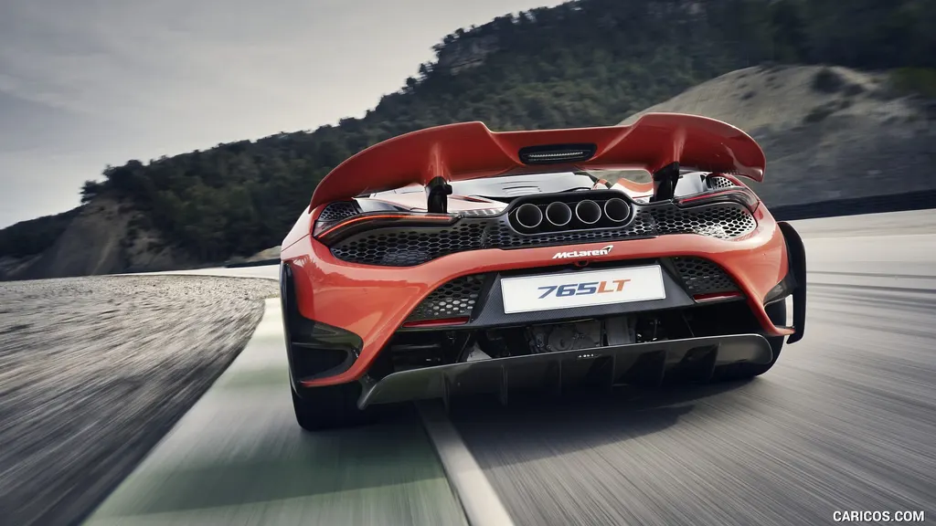 McLaren Automotive 765LT Coupe