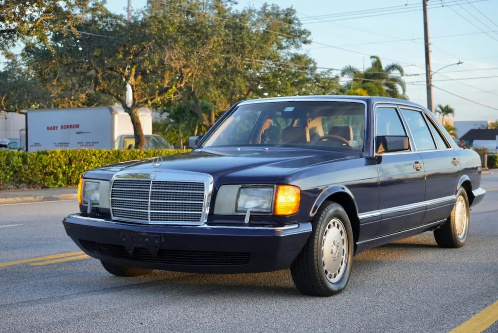 Mercedes-Benz 350