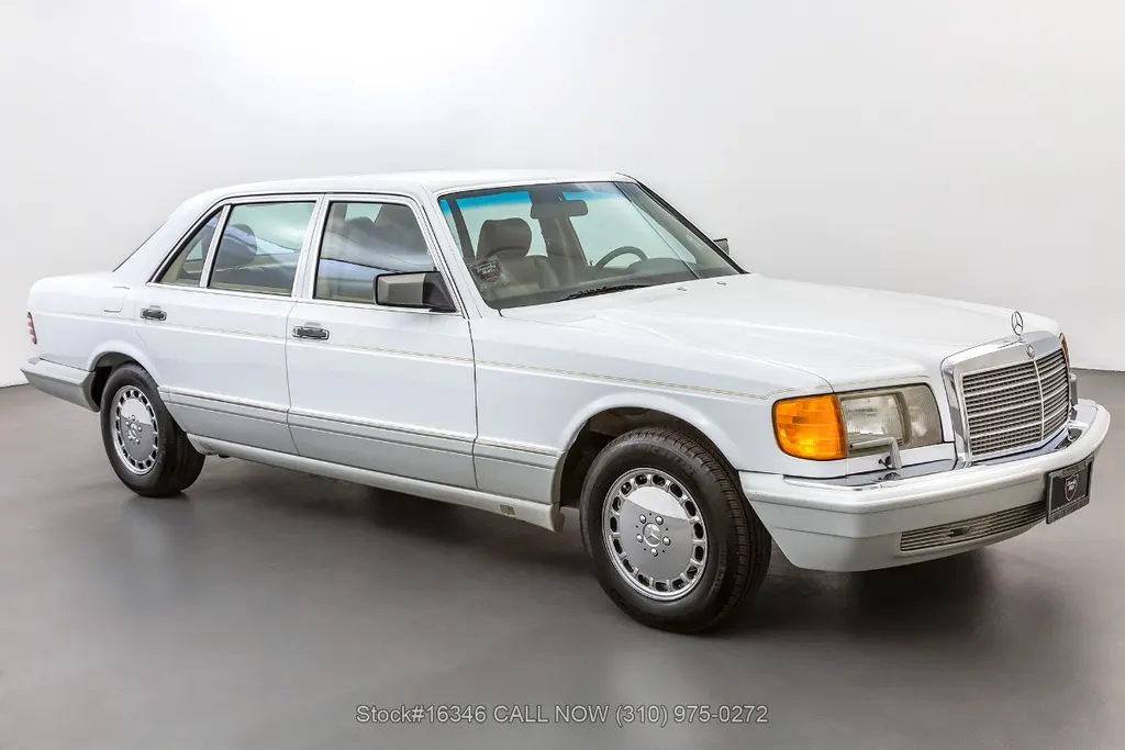 Mercedes-Benz 420