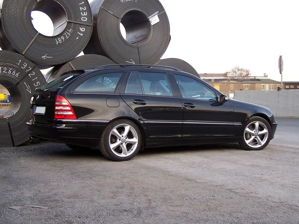 Mercedes-Benz C-Class Station Wagon