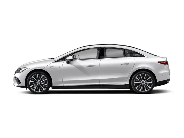 Mercedes-Benz EQE 350 Plus