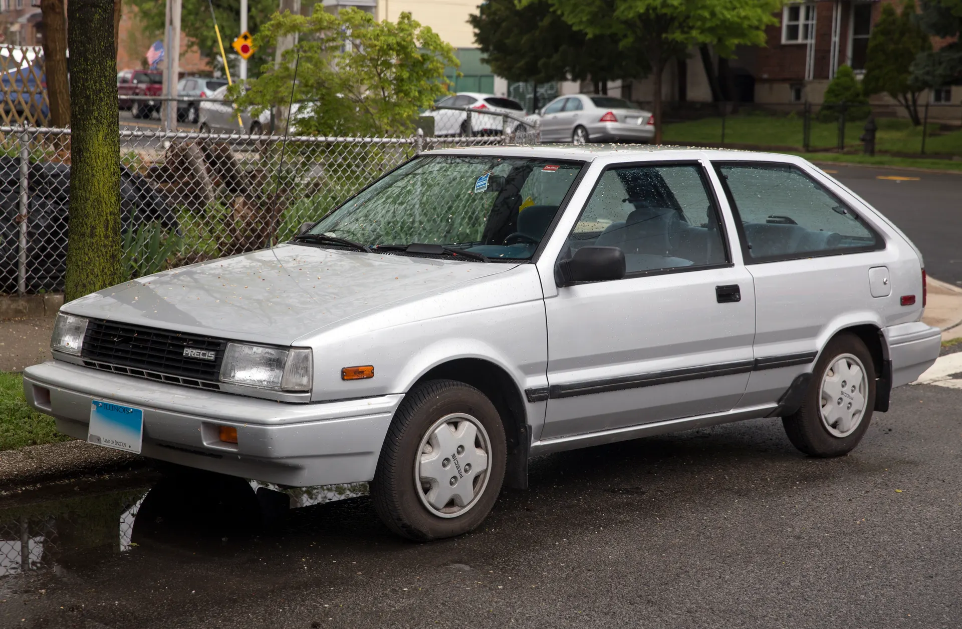 Mitsubishi Precis (1990–1993)