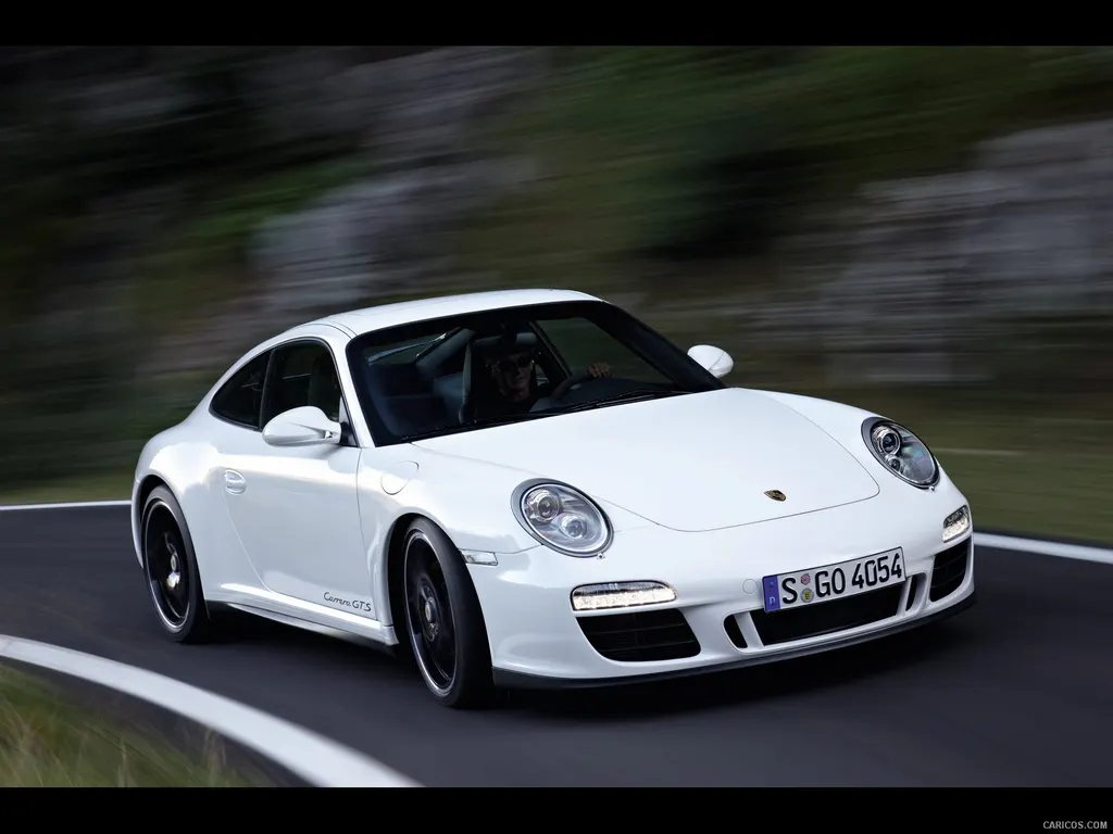 Porsche 911 GTS