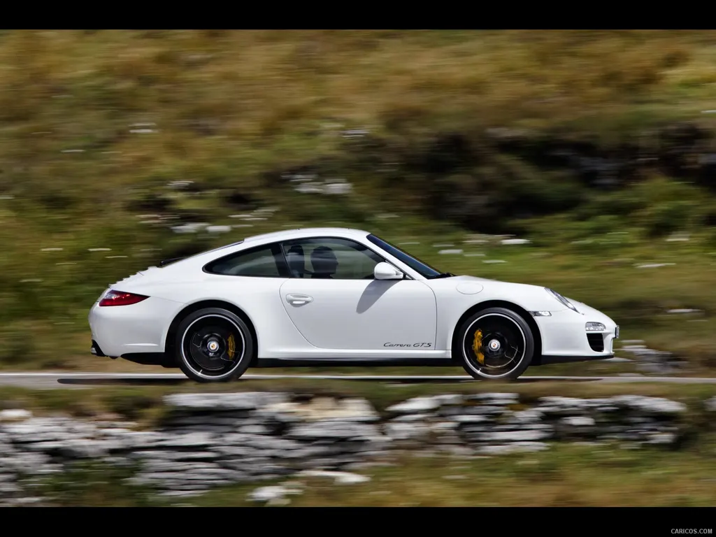 Porsche 911 GTS