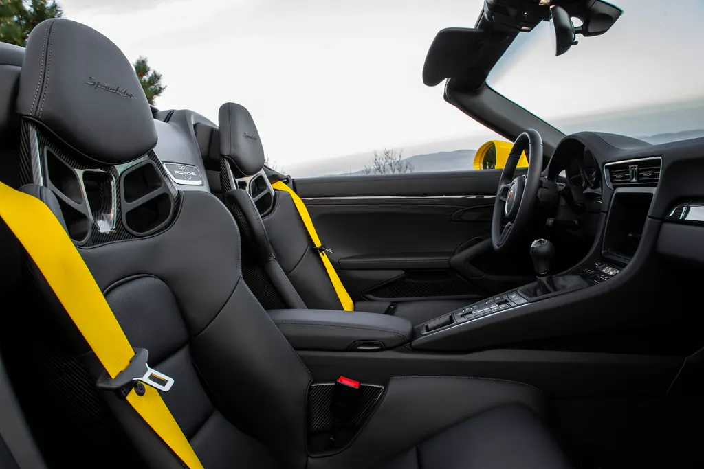 Porsche 911 Speedster cargo area