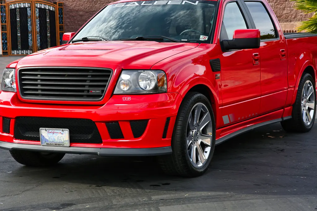 Saleen Performance S331
