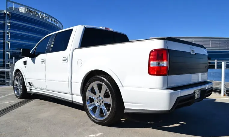 Saleen Performance S331