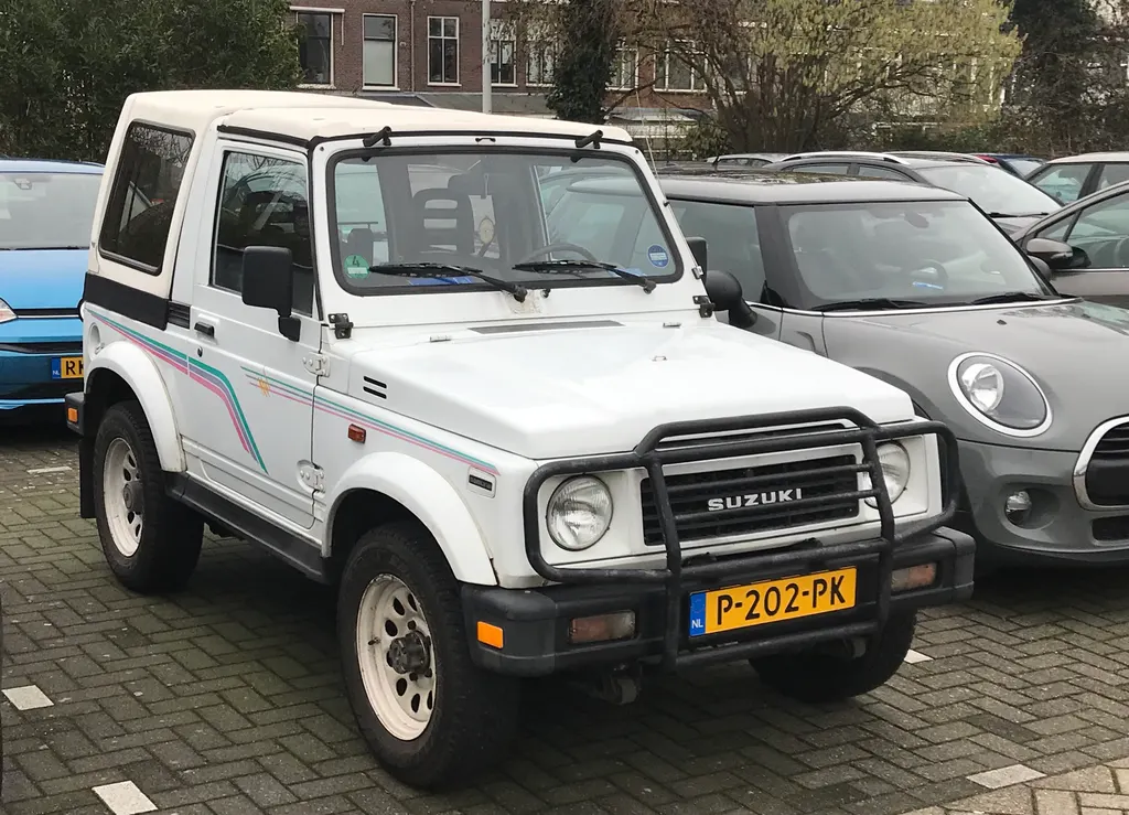 Suzuki Samurai Soft-top