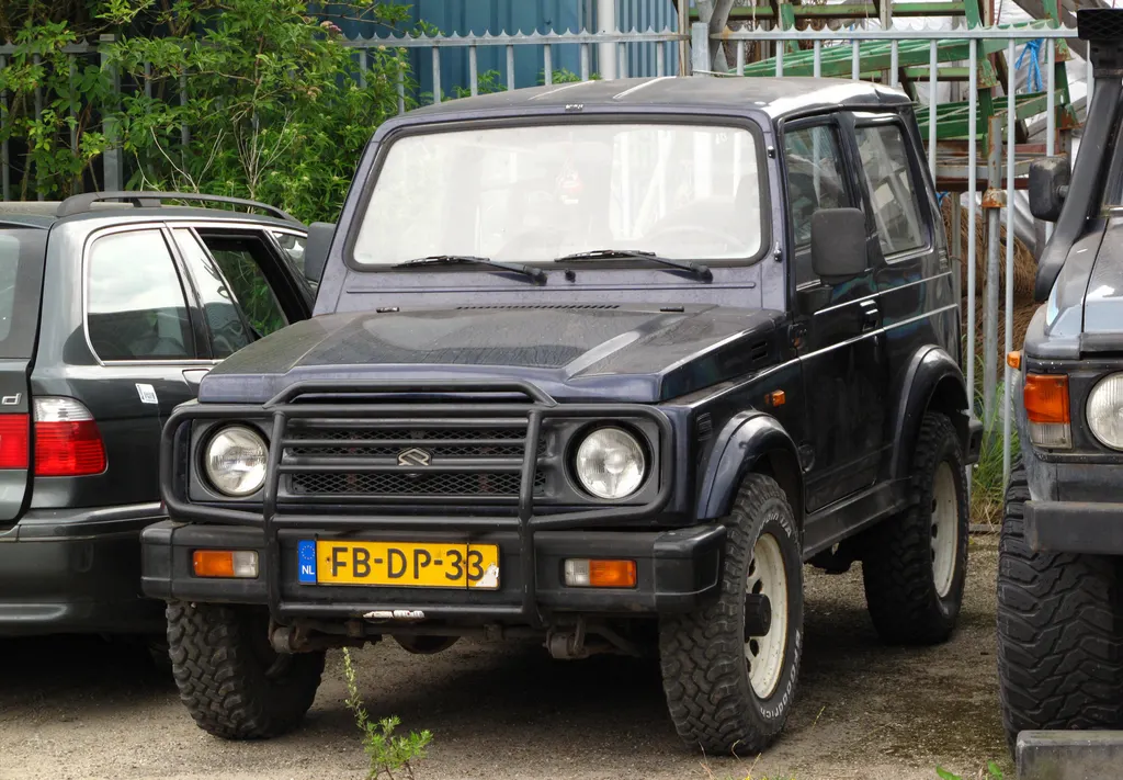 Suzuki Samurai Soft-top