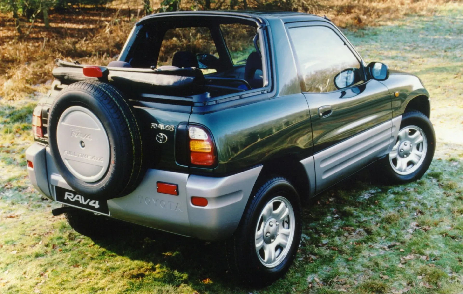 Toyota RAV4 Soft Top (1998–2000)