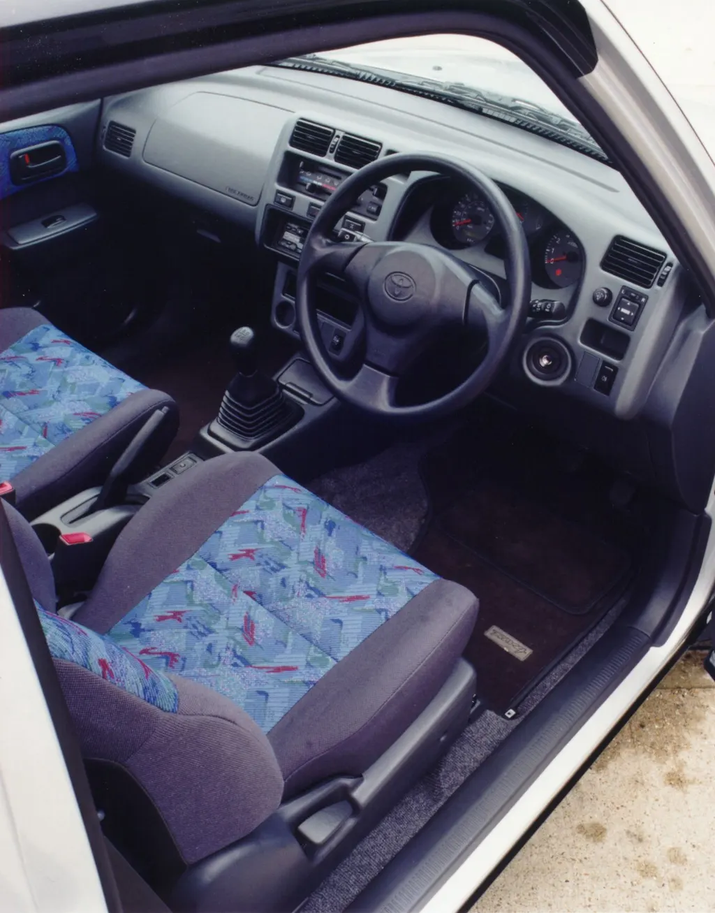 Toyota RAV4 Soft Top cargo area