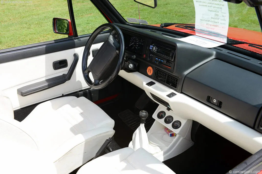 Volkswagen Cabriolet cargo area